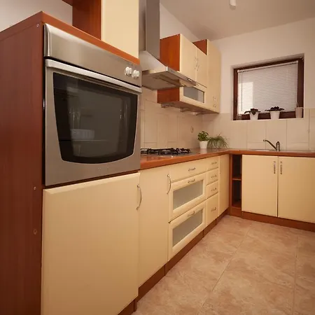 Apartman Marnika * زادار