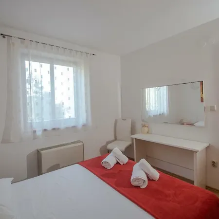 شقة Apartman Marnika زادار
