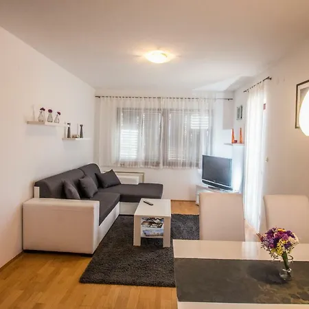 Apartman Marnika Zara